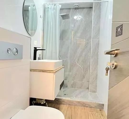 Andrew-endless Summer Mamaia Nord Appartement Năvodari