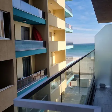 Апартаменты Andrew-endless Summer Mamaia Nord